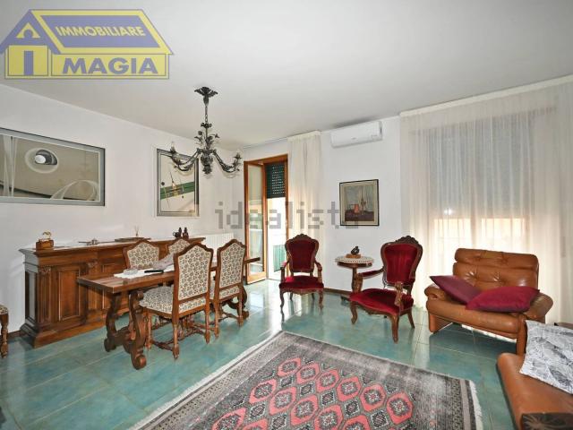 Appartamento in vendita di 150 m² in Viale Marcello Federici, 101