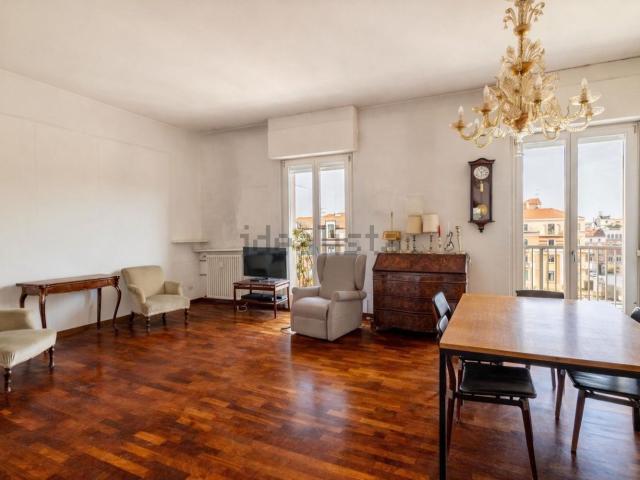 Appartamento in vendita di 150 m² in Viale Papiniano, 36