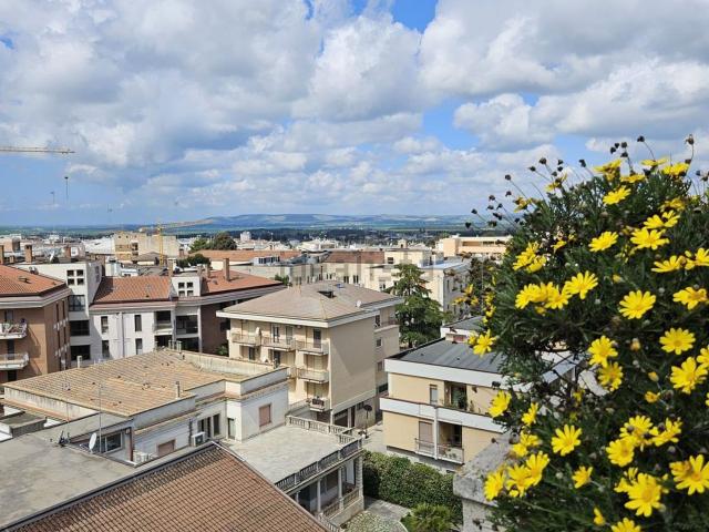 Appartamento in vendita di 150 m² in Viale Regina Margherita