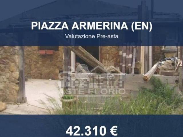 Appartamento in vendita di 150 m² in Contrada Scarante