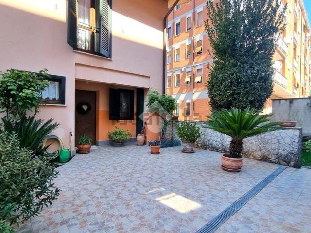 Appartamento in vendita di 150 m² in Corso Vitt. Emanuele II, 37