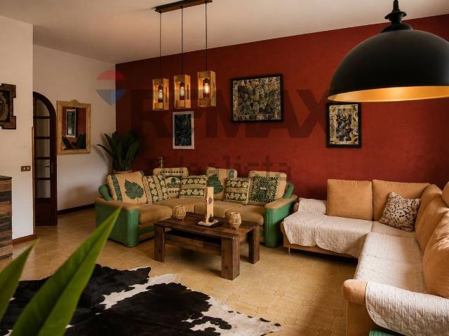 Appartamento in vendita di 150 m² in Corso dei Mille, 200