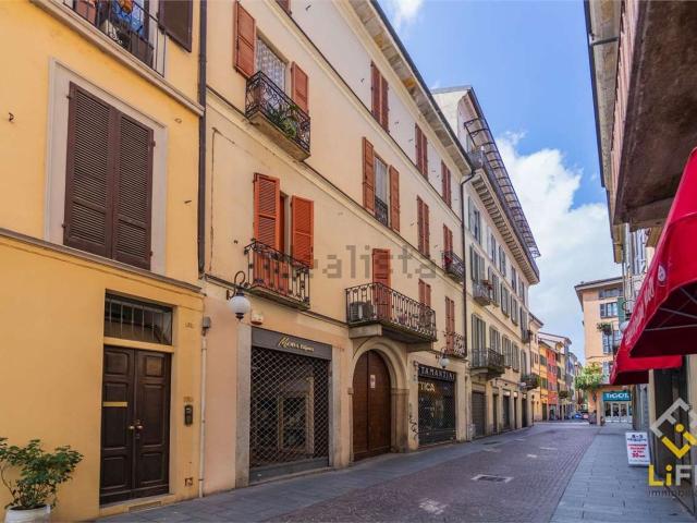 Appartamento in vendita di 150 m² in Corso Italia, 35