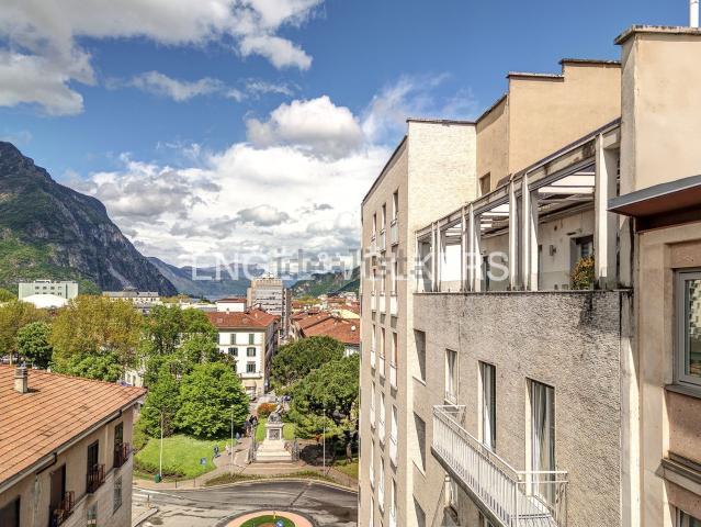 Appartamento in vendita di 150 m² in Corso Martiri della Liberazione