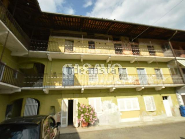 Appartamento in vendita di 150 m² in Frazione Tetti, 3