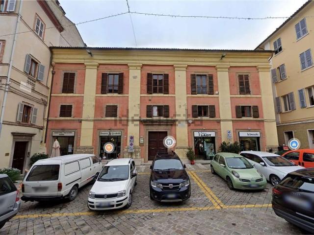 Appartamento in vendita di 150 m² in Piazza Annessione, 15