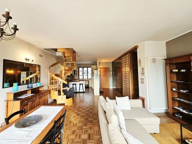 Appartamento in vendita di 150 m² in Piazza Maggiore