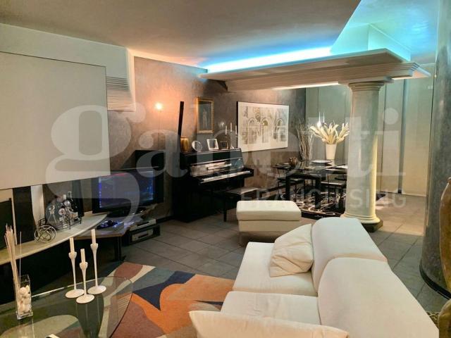 Appartamento in vendita di 150 m² in Piazza Repubblica, 2