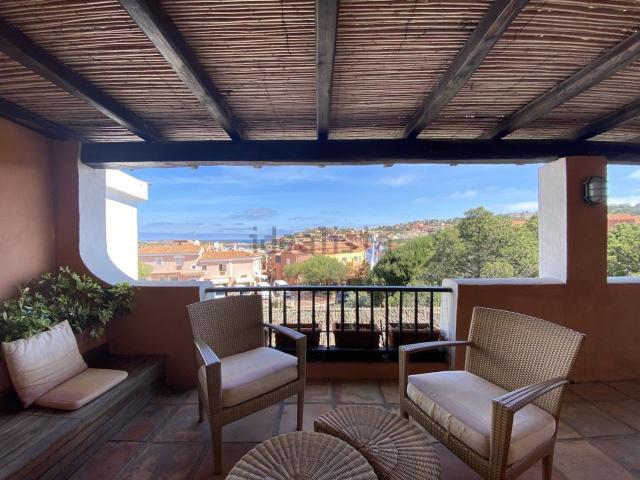 Appartamento in vendita di 150 m² in Piazzetta del Cervo