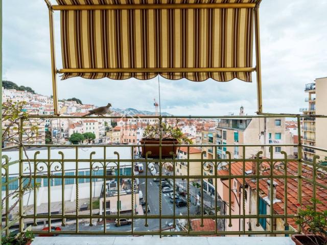 Appartamento in vendita di 150 m² in Salita San Bernardo