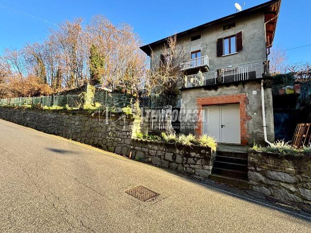 Appartamento in vendita di 150 m² in Strada Ciapeia