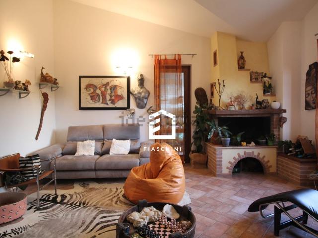 Appartamento in vendita di 150 m² in Strada delle Rote