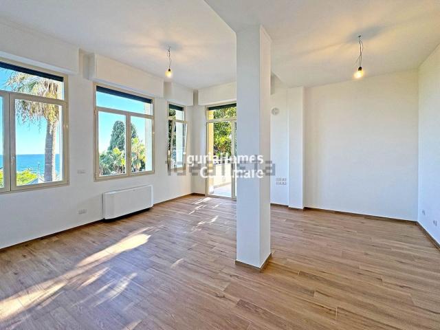 Appartamento in vendita di 150 m² in Strada Privata Peiranze