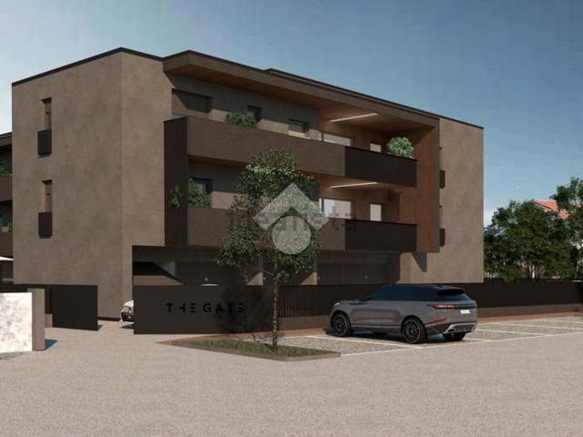 Appartamento in vendita di 151 m² in Via Canova, 1