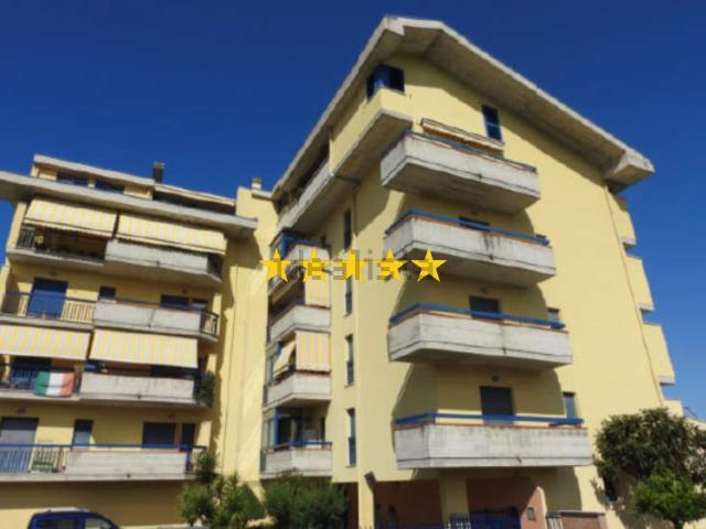 Appartamento in vendita di 151 m² in Via Carmine Gentile