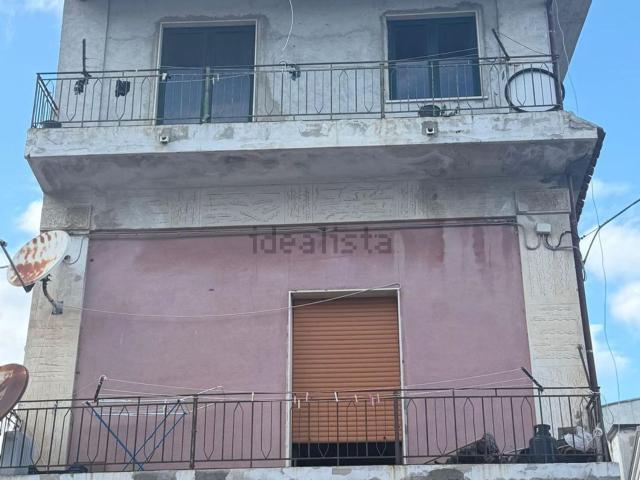 Appartamento in vendita di 151 m² in Via Aspromonte