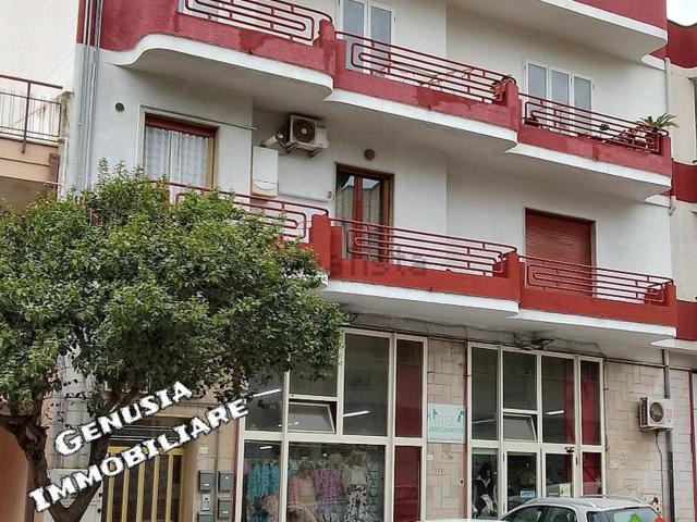 Appartamento in vendita di 151 m² in Via G. Matteotti, 153