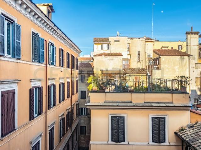 Appartamento in vendita di 151 m² in Via della Panetteria