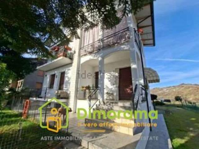 Appartamento in vendita di 151 m² in Via Duilio Farneti, 20