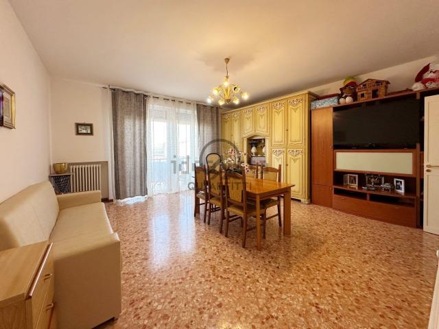 Appartamento in vendita di 151 m² in Via N. Tommaseo, 2