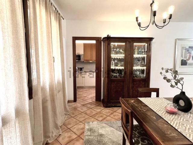 Appartamento in vendita di 151 m² in Via Santa Caterina