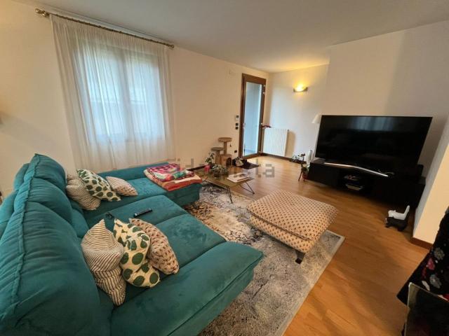 Appartamento in vendita di 151 m² in Via Santa Lucia