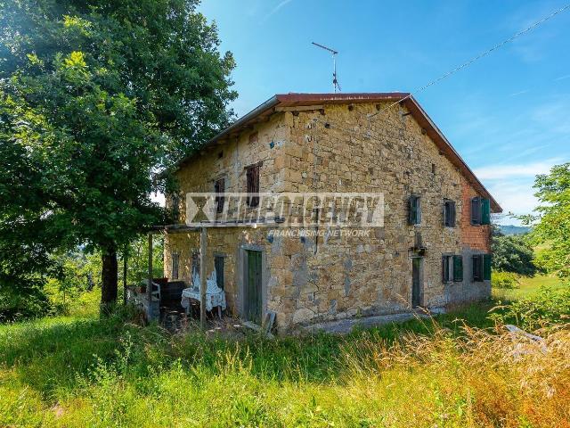 Appartamento in vendita di 151 m² in Via Serretta, 673