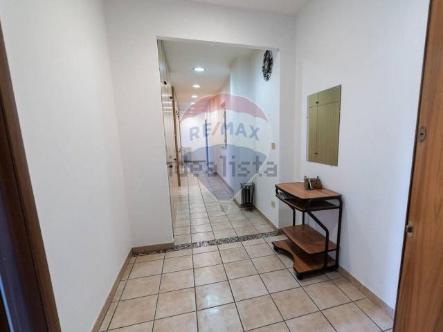 Appartamento in vendita di 151 m² in Via Padova, 14
