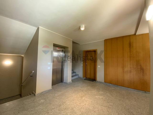 Appartamento in vendita di 151 m² in Via Roma, 60