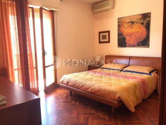 Appartamento in vendita di 151 m² in Viale due Giugno, 218