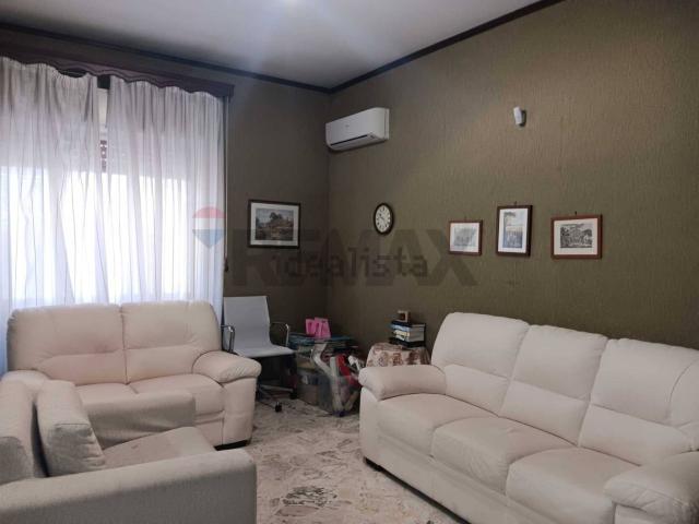 Appartamento in vendita di 151 m² in Corso Sicilia, 125