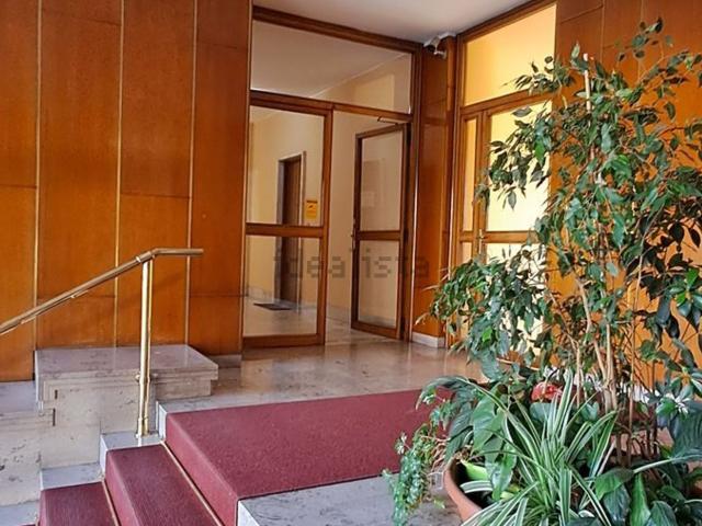Appartamento in vendita di 151 m² in Corso Siracusa, 95