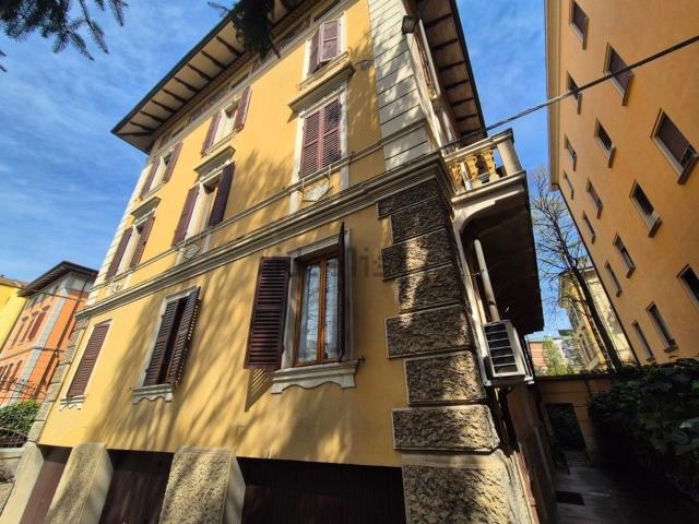 Appartamento in vendita di 152 m²