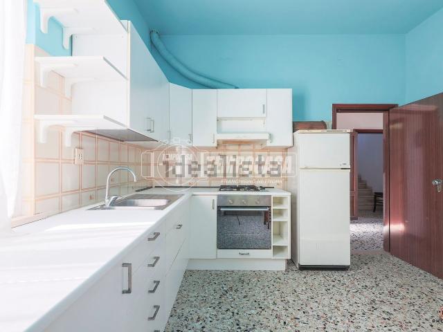Appartamento in vendita di 152 m² in Via Caprera