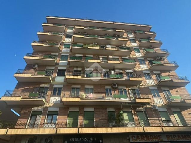 Appartamento in vendita di 152 m² in Via Alcide de Gasperi, 152