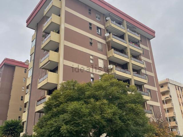 Appartamento in vendita di 152 m² in Via Baldassarre Castiglione