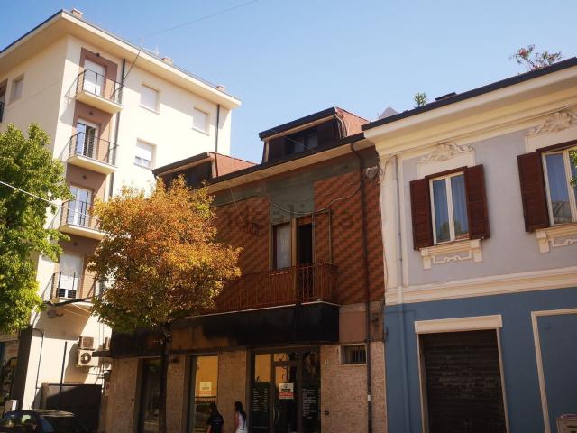 Appartamento in vendita di 152 m² in Via Garibaldi, 15