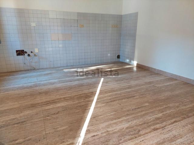 Appartamento in vendita di 152 m² in Via Olivi
