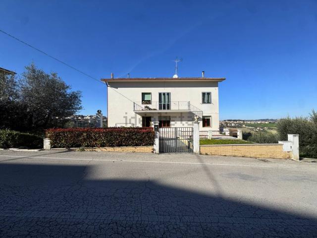 Appartamento in vendita di 152 m² in Via Virgilio