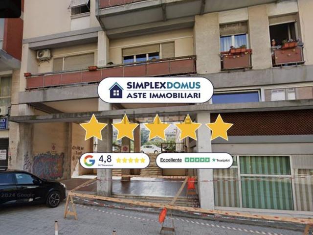 Appartamento in vendita di 152 m² in Via Martiri della Resistenza