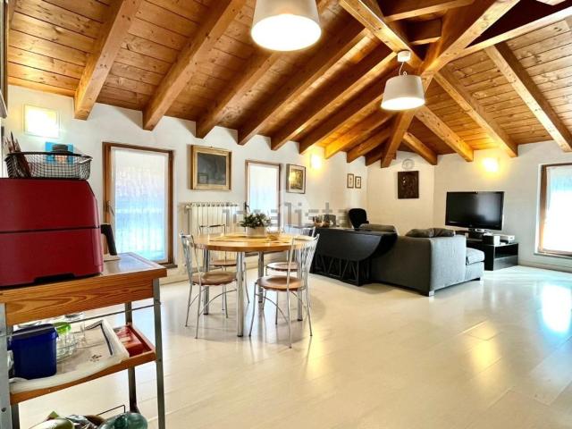 Appartamento in vendita di 152 m² in Via Solferino, 29