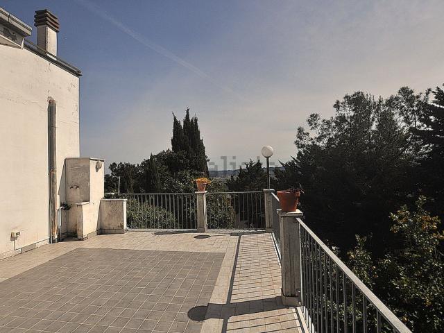 Appartamento in vendita di 152 m² in Via Santa Lucia, 65