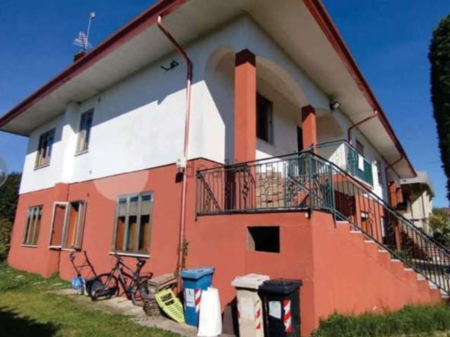 Appartamento in vendita di 152 m² in Via Sega