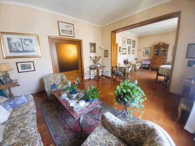 Appartamento in vendita di 152 m² in Via Tripoli, 111