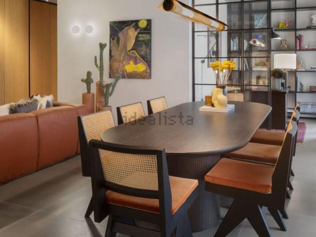 Appartamento in vendita di 152 m² in Via Varese, 16