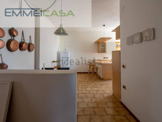 Appartamento in vendita di 152 m² in Viale Antonio Gramsci