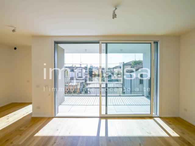 Appartamento in vendita di 152 m² in Viale Brigata Treviso