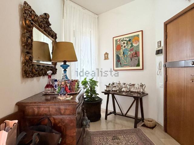 Appartamento in vendita di 152 m² in Viale Simone Cantarini, 13