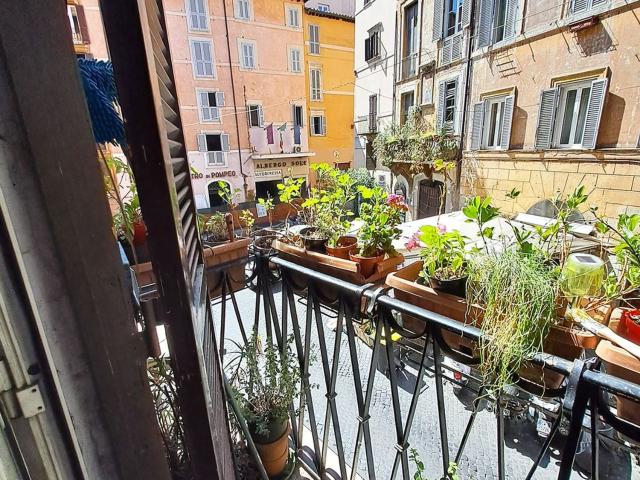 Appartamento in vendita di 152 m² in Vicolo de&apos  Bovari, 11
