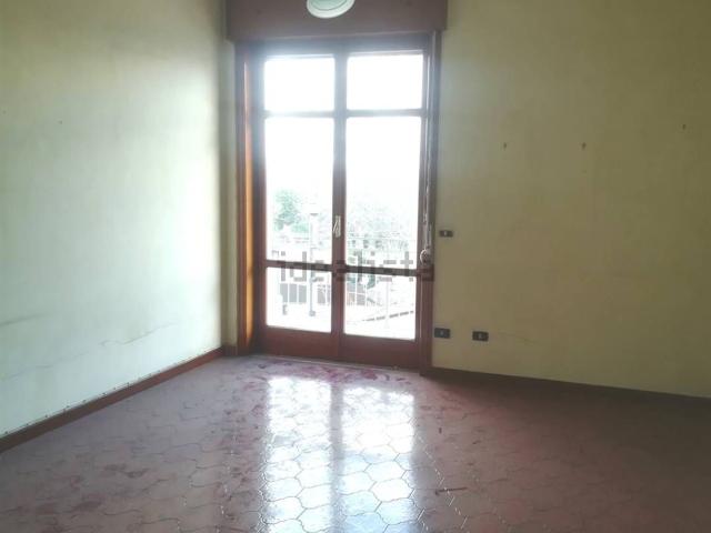 Appartamento in vendita di 152 m² in Contrada Cesina, 65